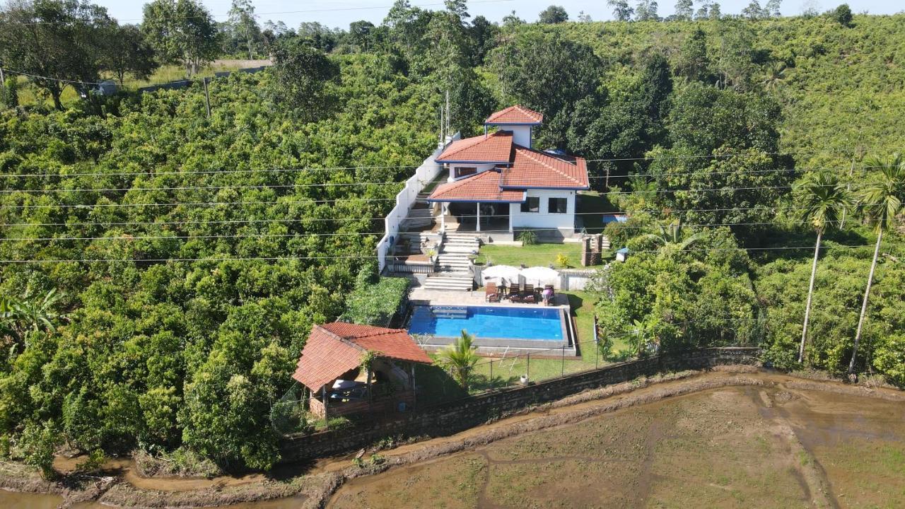 Peaceful Villa With Pool Near Hikkaduwa Ambalangoda  Esterno foto